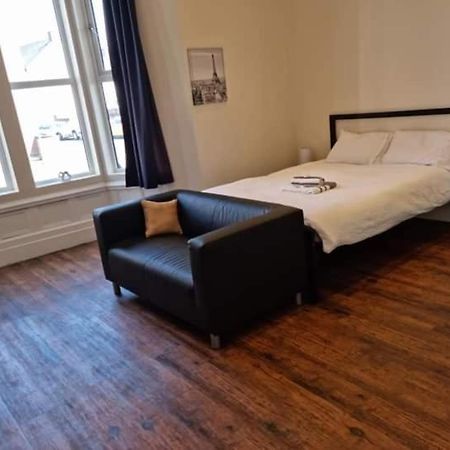 Waterlooguesthouse Hanley Extérieur photo